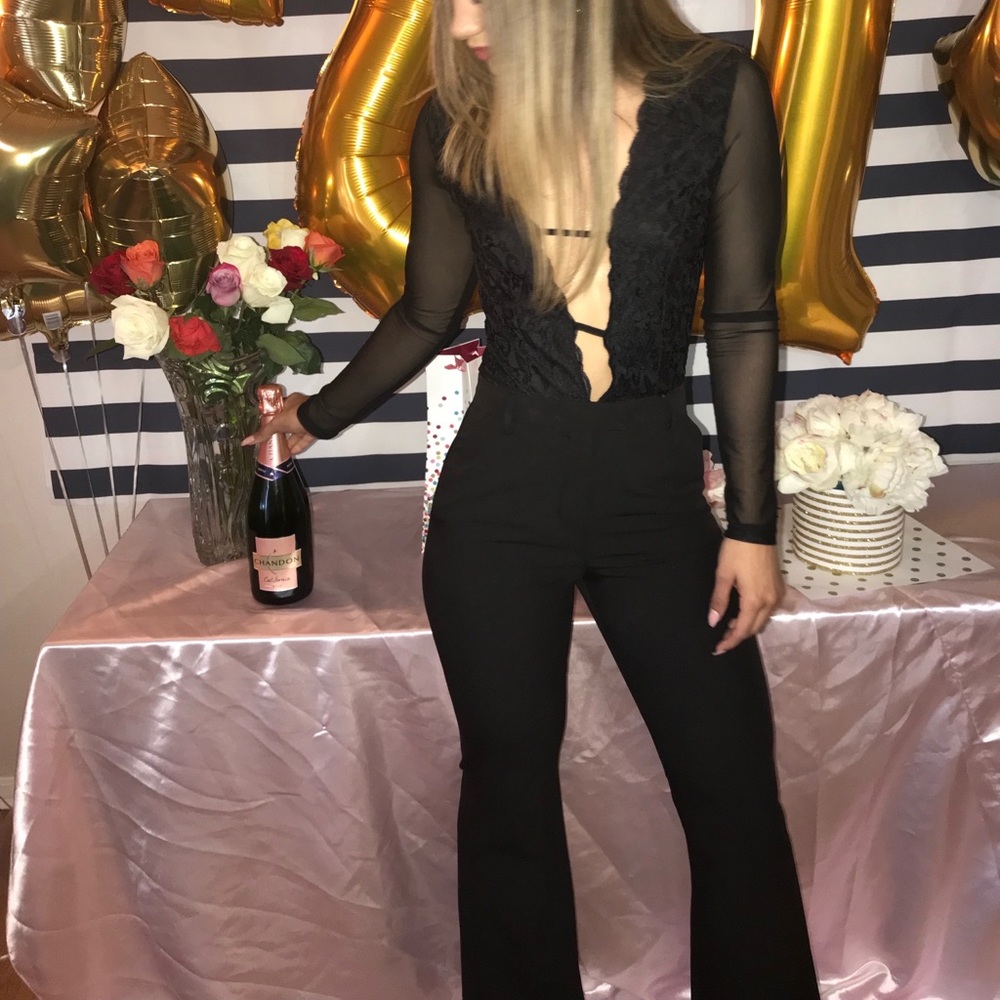 Black Low-cut lace bodysuit